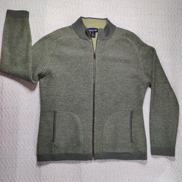 Patagonia W's Lowland Cardigan Sweater Jacket Green 100% Wool Full Zip  Size L - Picture 1 of 10
